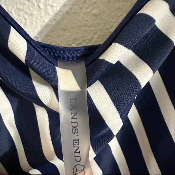 Land's End Soft Cup Tugless Sporty One Piece Blue Striped Swimsuit - Picture 6 of 9